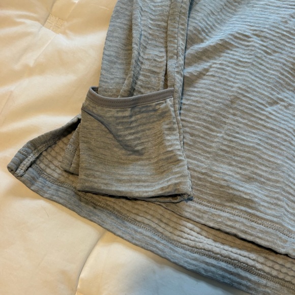 EUC Nike Running Pullover - Picture 7 of 9